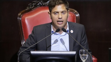 Prueba de fuego para Kicillof como líder: empieza el 2025 con peligro de ajuste y peleado con CFK
