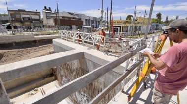 Avanza la obra del Paso Bajo Nivel de Longchamps