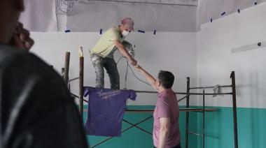 Gray recorrió las obras en la Escuela Primaria N° 46 de Monte Grande