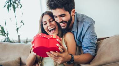 Desde chocolates hasta tecnología en cuotas sin interés: qué propone Banco Provincia para San Valentín