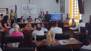 Aprueban por unanimidad la designación de Mayra Benítez Daporta como secretaria legislativa