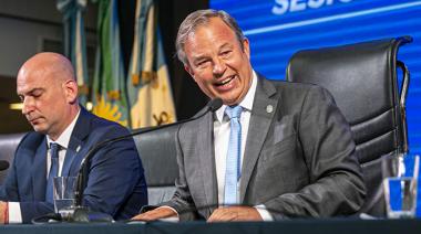 Cascallares abrió las sesiones con anuncios sobre seguridad, obras públicas y educación