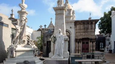 Una mirada diferente sobre la muerte: llega una muestra de arte funerario al Microcentro