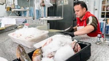 Profundizan los controles bromatológicos en pescaderías