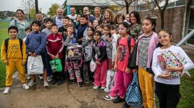 Más de 350 chicos participaron del programa “Todos al agua”