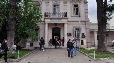 Conflicto en el Gandulfo: Trabajadores salen en defensa del director al que creen inocente