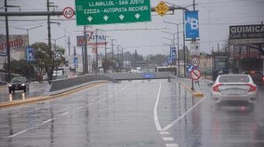Destacan el funcionamiento del Viaducto "Papa Francisco" ante la tormenta que afecta a la región