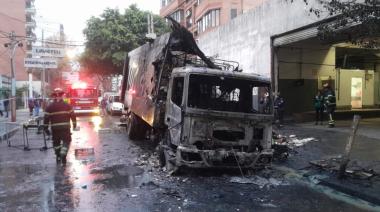 Explosión e incendio en un supermercado de Lanús