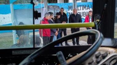Reconocimiento a “Perita” un histórico chofer de la línea de colectivos 515