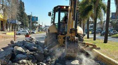 Continúan los trabajos de mejorado, consolidado y bacheo de calles
