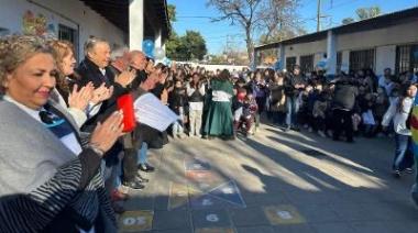 Cascallares participó de la celebración del 50° aniversario de la escuela N° 63