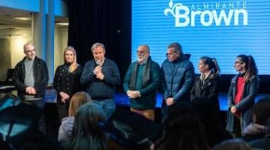 Reconocimiento a promotores de actividad física para adultos mayores