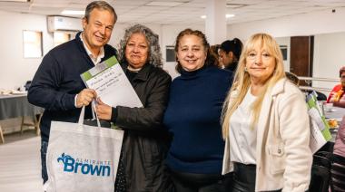 Cascallares reconoció a trabajadoras sociales por sus 25 años de compromiso comunitario