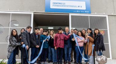 Sileoni, Cascallares y Eichel inauguraron dos nuevas instituciones educativas