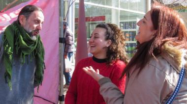 En busca de “un voto de confianza”, el FIT-U recorrió Adrogué