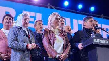 Kicillof “Este es un triunfo de los bonaerenses para todo el país y del peronismo para todos los argentinos”