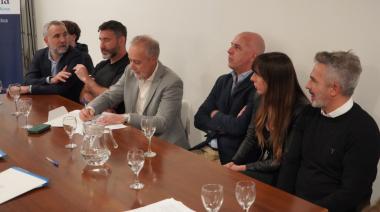 Presentan un acuerdo para el tratamiento mediático de jóvenes en conflicto con la ley penal