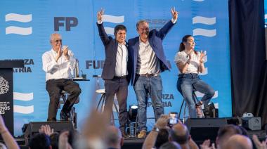 Multitudinario acto en Burzaco: Kicillof, Taiana y Cascallares llamaron a votar por Fuerza Patria