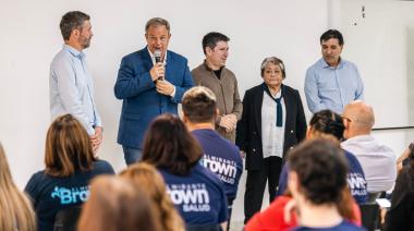 Cascallares reconoció la labor y el compromiso de las enfermeras brownianas