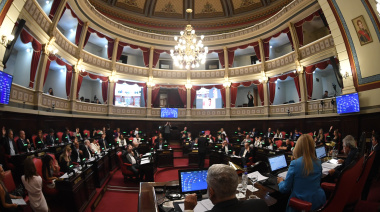 El Senado convirtió en ley el Presupuesto y la Fiscal Impositiva: postergado endeudamiento