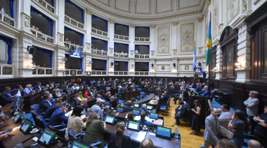 Kicillof, aliviado: la Legislatura aprobó el endeudamiento de más de 3000  millones de dólares