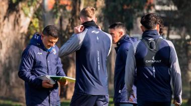 Nadie se baja del barco, Pancho Martinez renovó en Tristan Suárez