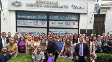 Asumieron los cuatro concejales de LLA, que se consolidó como la principal oposición