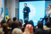 Otermín presentó “Aprender Lomas”, una plataforma de capacitación en oficios con salida laboral