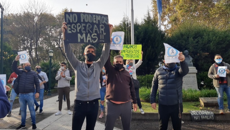 Los comerciantes unidos denuncian que la oposición quiere "capitalizar" su reclamo