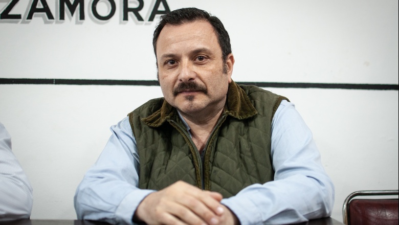 Leonis, contra la “hipocresía” del radicalismo bonaerense: apuntó a Sebastián Salvador y lo tildó de “payaso”
