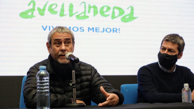 Municipales denunciaron a Ferraresi por “discriminación” en la entrega de bonos