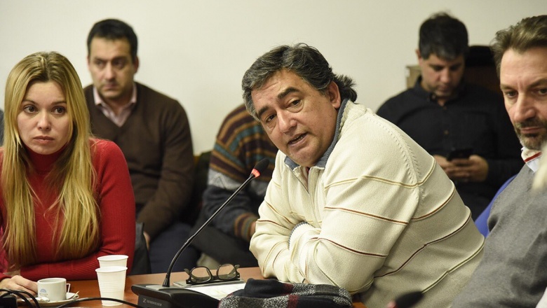 Grana aseguró que la oposición “no quiso trabajar ninguna modificación” en el homenaje a Rucci