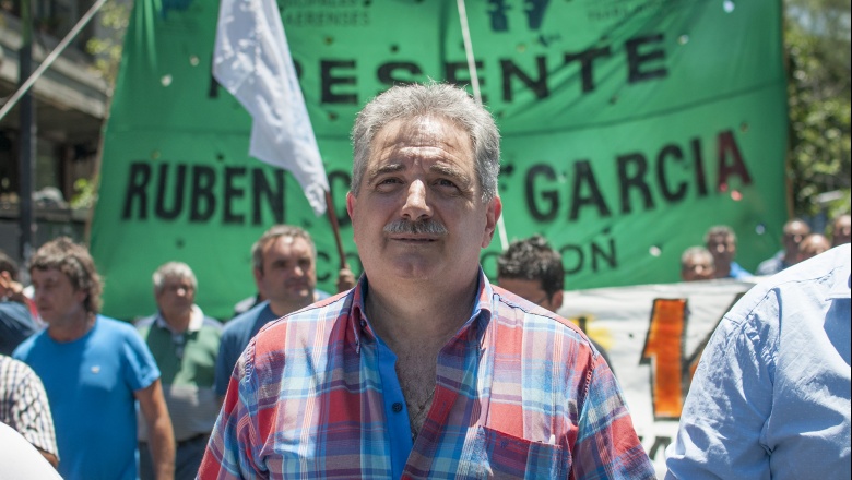 Ferro sostuvo que Ferraresi se cree un “emperador” que puede “discriminar” a los municipales