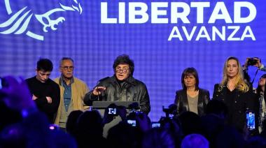 Milei reconoció la derrota, llamó a la autocrítica, pero resaltó que “no se retrocede ni un milímetro en el rumbo”