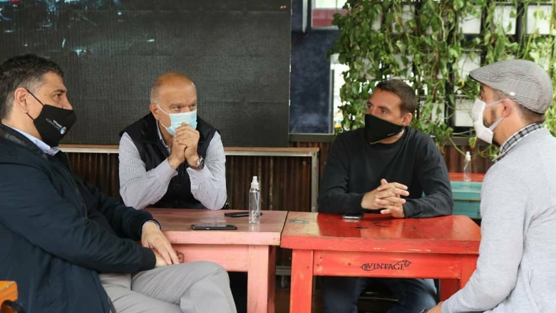 Grindetti y Macri supervisaron la obra de semipeatonalización de La Lanusita