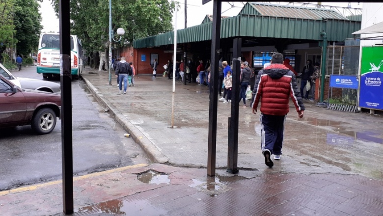 Taxistas de Glew denuncian amenazas de un grupo de remises “truchosâ€