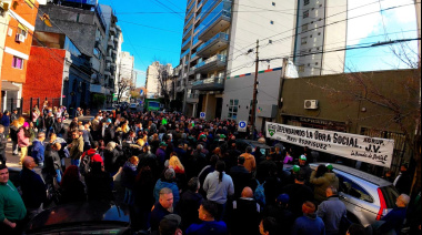 El Gobierno profundiza su ofensiva contra las obras sociales y la CGT alerta sobre un "inminente colapso”