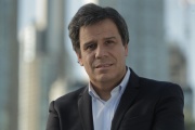 Manes: “Tenemos un Presidente que no tiene poder, lo tiene la Vicepresidenta”