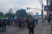 Otermín recibió a trabajadores de La Salada y quedó conformada una mesa de diálogo