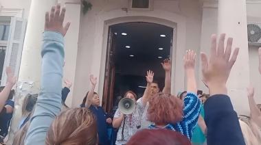 Conflicto en el Gandulfo: Trabajadores salen en defensa del director al que creen inocente