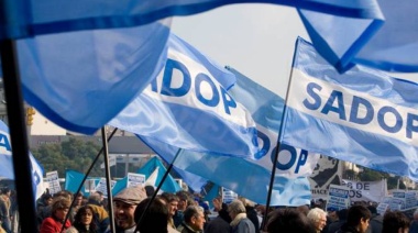 Los retrasos salariales llegaron a las escuelas privadas: gremio denuncia que “miles de docentes” no cobraron