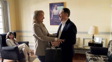 Gray se reunió con Carolina Cosse, candidata a vicepresidenta de Uruguay