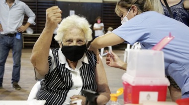 Avanza la lucha contra el Covid: ya se aplicaron más de un millón de dosis en la región