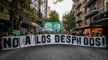 Los estatales perdieron casi un tercio de su salario desde que asumió la gestión libertaria