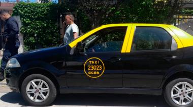 Simularon ser pasajeros, amenazaron a un taxista y le robaron en Avellaneda