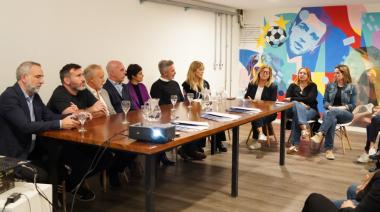 Presentan un acuerdo para el tratamiento mediático de jóvenes en conflicto con la ley penal