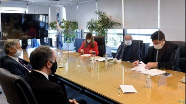 Pese a las críticas, Cavalieri logró firmar con las empresas el acuerdo salarial original