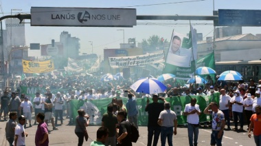 Masiva movilización de la Federación en apoyo a los trabajadores municipales de Lanús