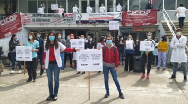Médicos analizan la nueva oferta salarial del gobierno para cerrar el convenio del 2020