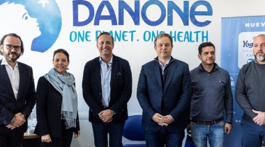 Cascallares y Fabiani visitaron la planta de Danone junto a la embajadora de Francia